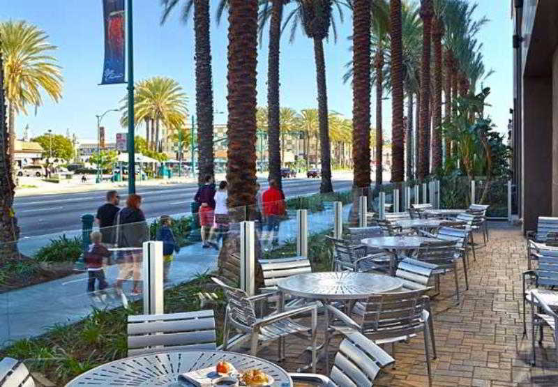Springhill Suites By Marriott At Anaheim Resort Area/Convention Center Bagian luar foto